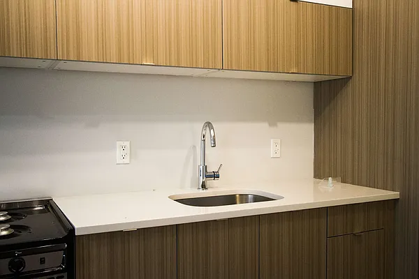 Rented by TheRealEstateCompany.com LLC | media 36