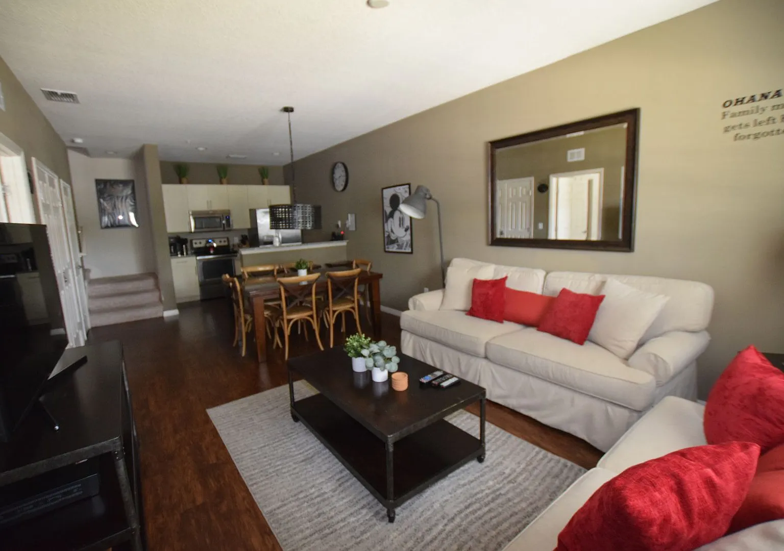 3 Bedroom, 2 Bath Town home for rent at 3222 Wish Avenue Kissimmee, FL 34747 — Photo 4
