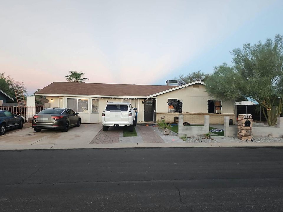 1st image of 654 N 97th St
