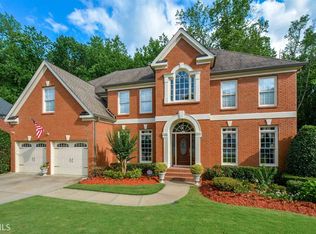 4006 Defender Dr NE, Roswell, GA 30075