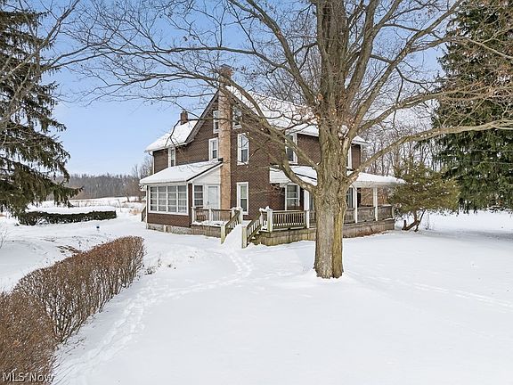 2nd image of 18262 Pine Lake Rd