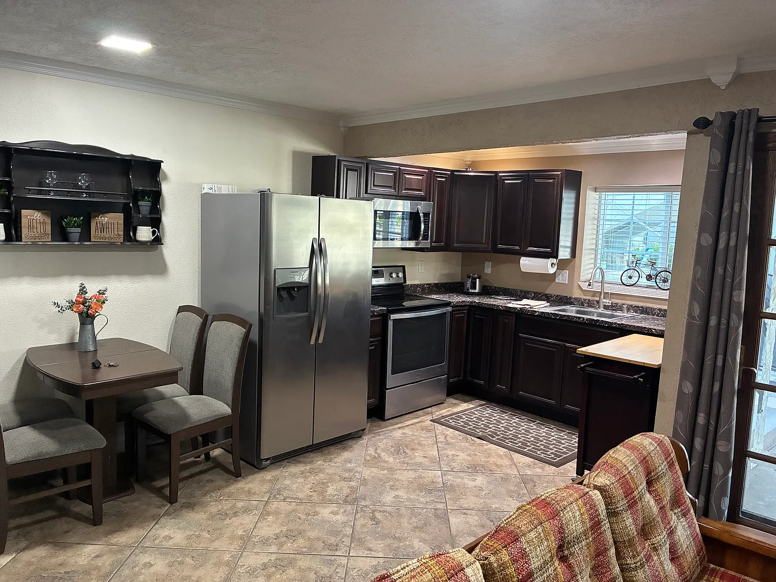 1 bed, 700 sqft, $1,975 — Photo 1