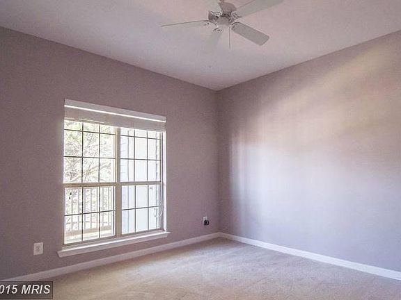 5th image of 3901 Penderview Dr