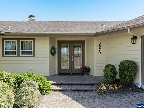 3570 Eola Dr NW, Salem, OR 97304