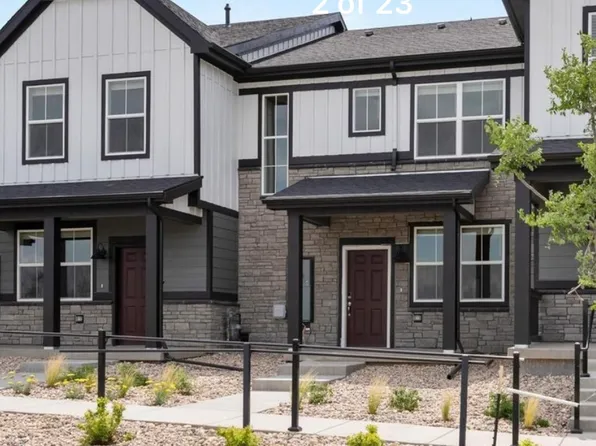 1616 Riverplace Dr #2, Windsor, CO 80550