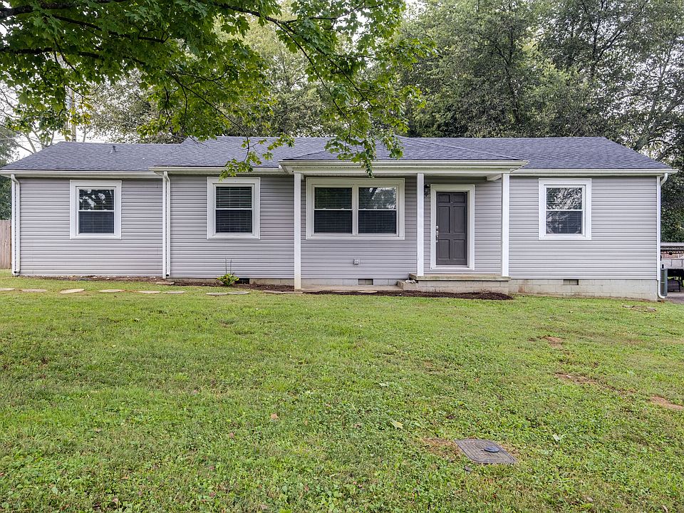 Large grassy front yard