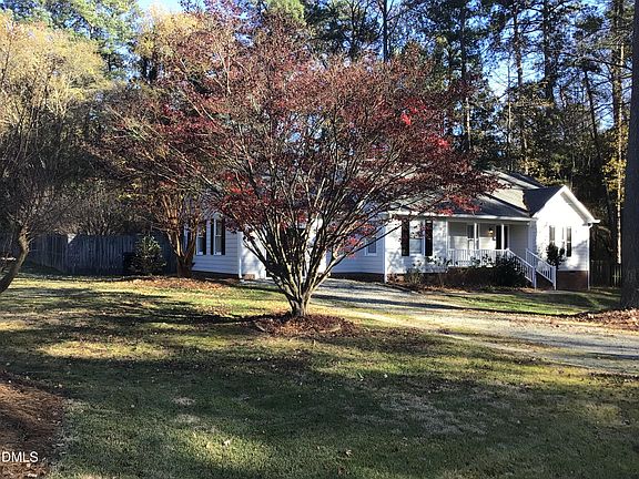 4th image of 4301 New Brighton Dr