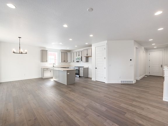 3rd image of 1465 Rocky Mountain Way #204
