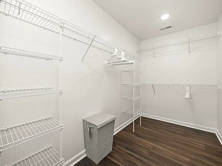406 Bender Ct — Photo 20