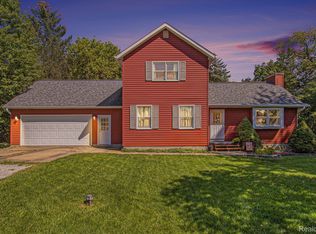 1882 Lakena St, Hartland, MI