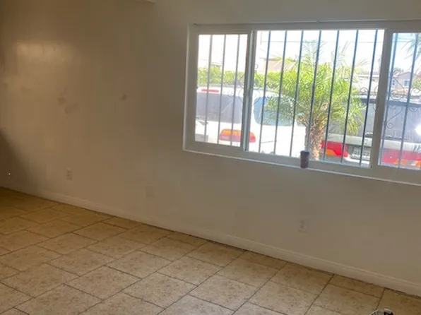 1324 W 227th St APT 6, Torrance, CA 90501