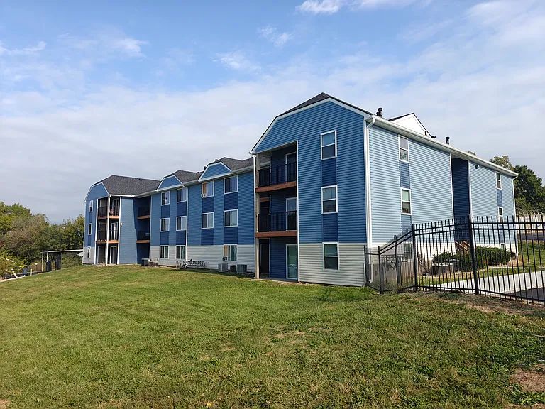 Stonewood Apartments — Photo 22