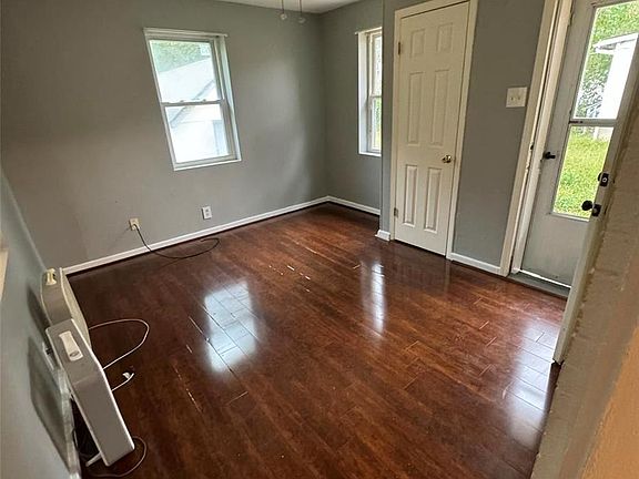 2nd image of 7259 Teal Ave