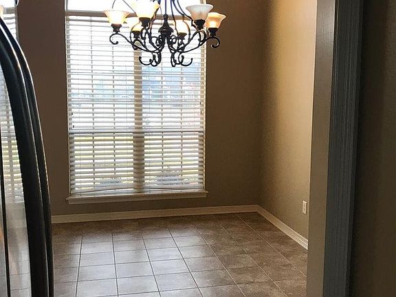 5th image of 16509 Kingston Ct