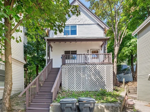 870 Broadway, Chelsea, MA 02150