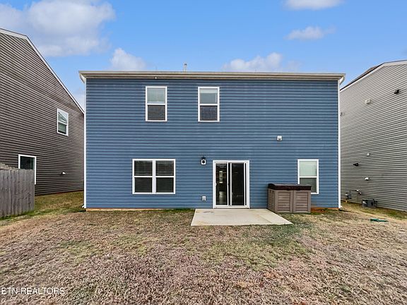 5th image of 8125 Dennis Fox Ln