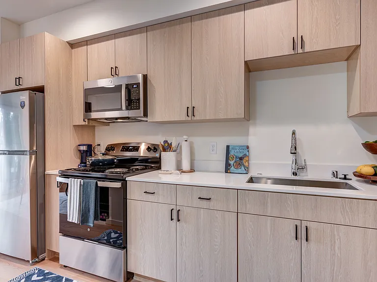 3402 Colby Ave — Photo 11