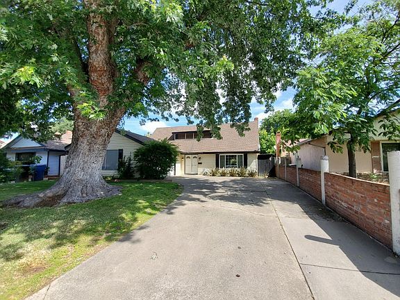 2nd image of 1137 W El Camino Ave