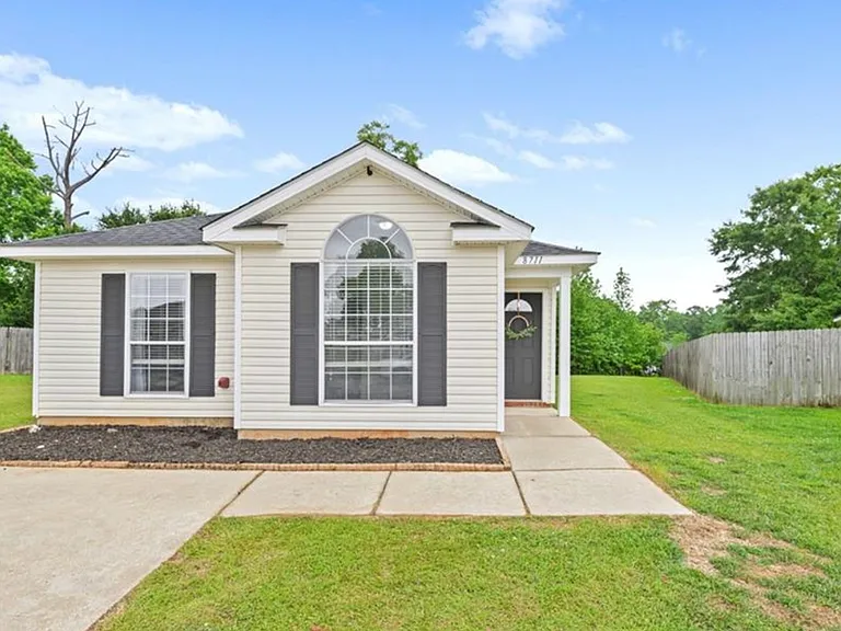 8711 Londonderry Ct — Photo 8
