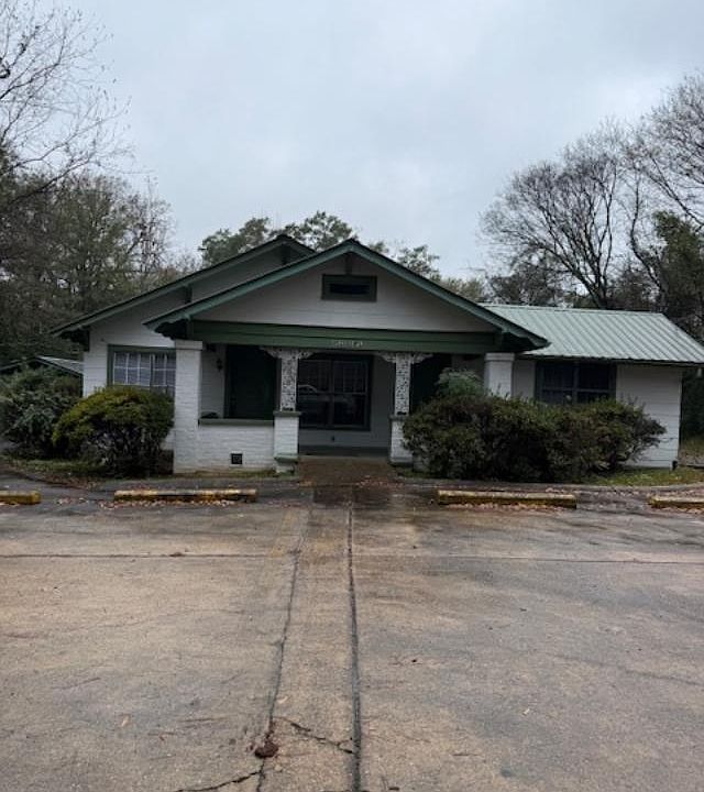 1st image of 4925A 24th Pl