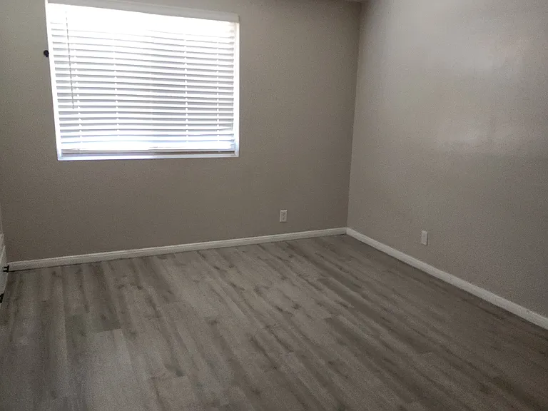 2909 Claire St #A — Photo 6