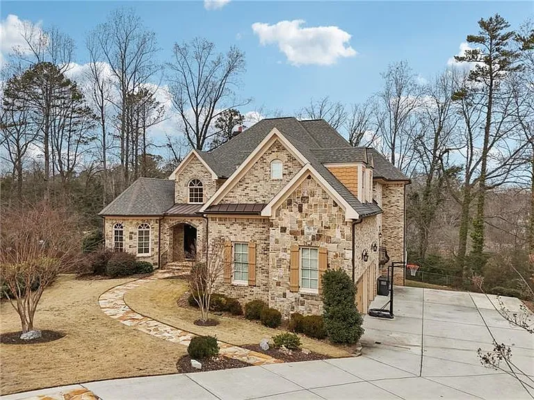 343 Summer Garden Dr — Photo 84