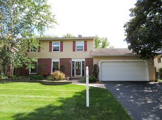 1491 Concord Dr, Downers Grove, IL 60516