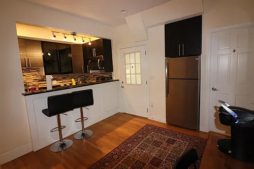 1801 Beacon St #6 Photo 1