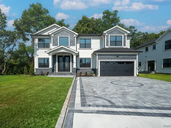 770 Cedar Street, Syosset, NY 11791
