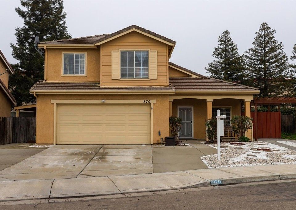 1st image of 870 Weeping Willow Ln