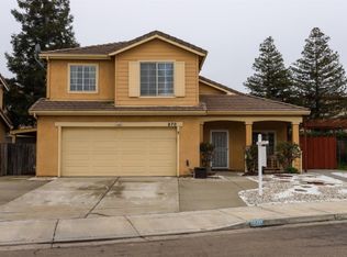 870 Weeping Willow Ln, Tracy, CA 95376