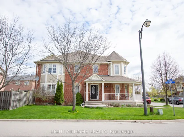 221 Prosser Cir, Milton, ON L9T 0P6