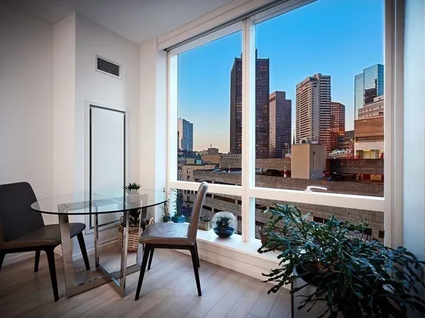 1 Franklin St Unit 1206, Boston, MA 02110