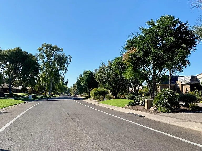 wide streets in neighborhood