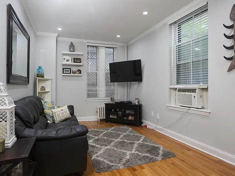 17 Cazenove St #104 — Photo 3