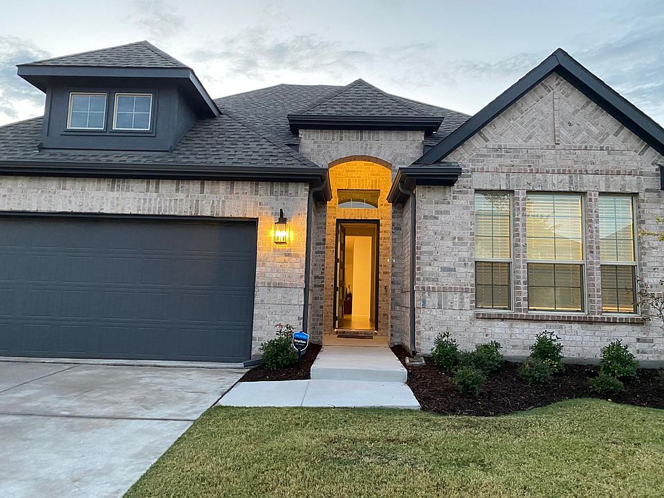 1st image of 4009 Larkspur Ln