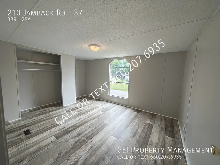 210 Jamback Rd #37 — Photo 16