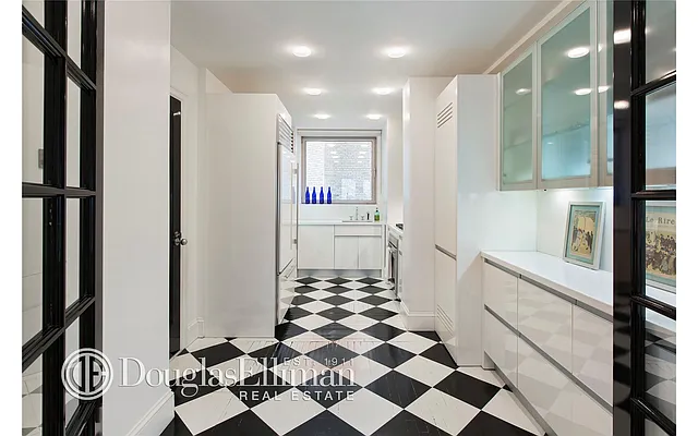 Sold by Douglas Elliman | media 4