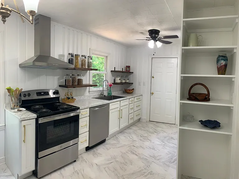 4329 Dinglewood Ave — Photo 46