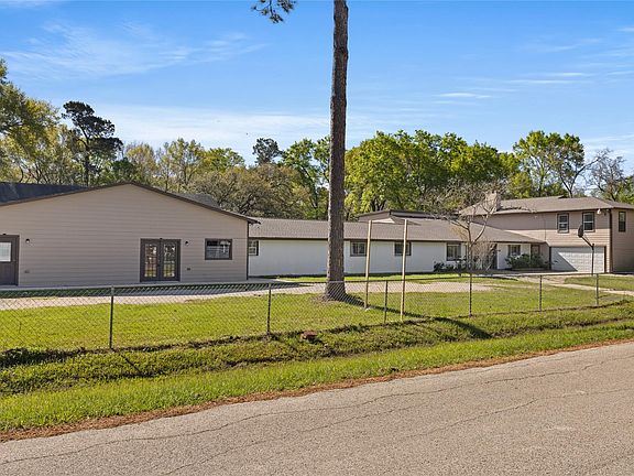 2nd image of 25231 Roesner Ln