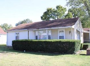 410 Broadway St, Gillespie, IL 62033