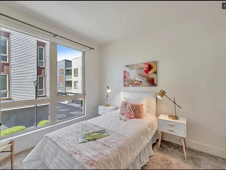 421 Vineyard Ave #21 — Photo 17