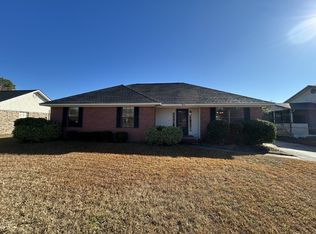 951 Gulfstream Rd, Hinesville, GA 31313