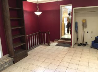 809 N 8th St, Van Buren, AR 72956