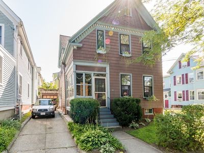 38 Albion St, Somerville, MA, 02143