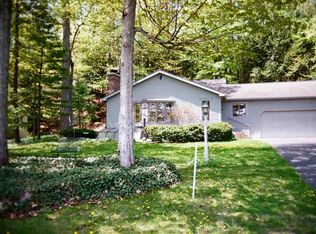 6975 E Shore Rd, Traverse City, MI 49686