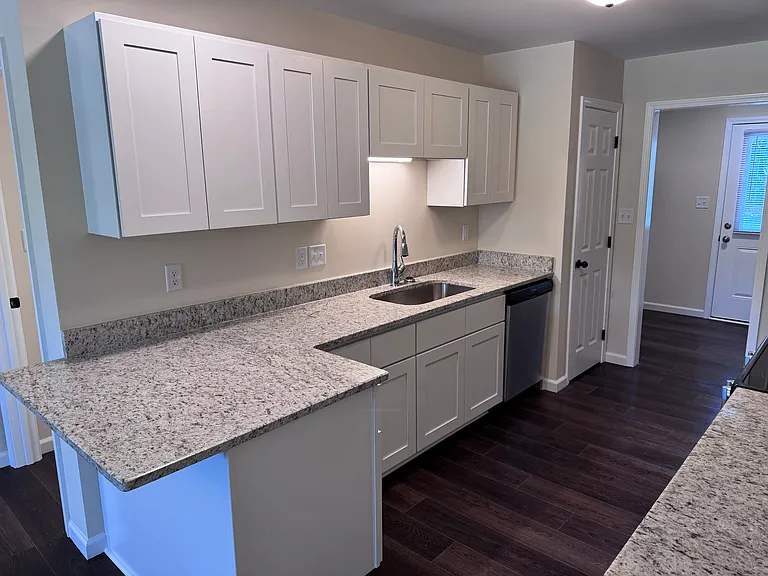 111 Nolan Dr #8 — Photo 4