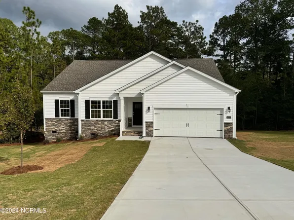 3024 Platinum Circle, West End, NC 27376