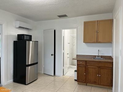 425 W 42nd St, Hialeah, FL, 33012