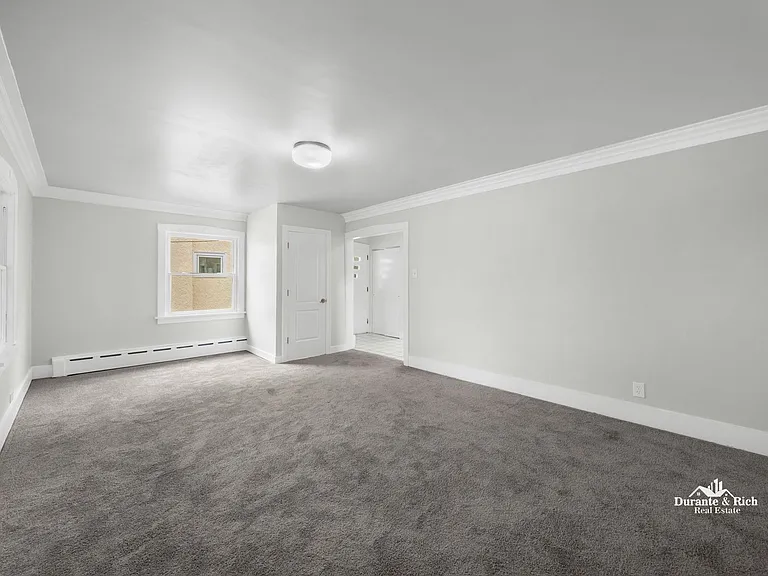 727 N Ridgeland Ave — Photo 4